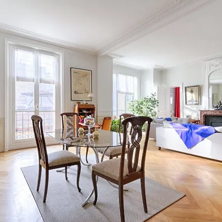 Apartment Residor - Spacious And Bright ! *